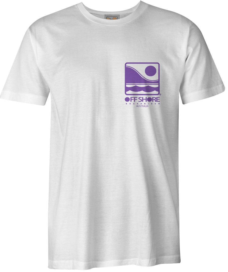 Semi Fitted T-shirt,Twin Stitching, side seams.